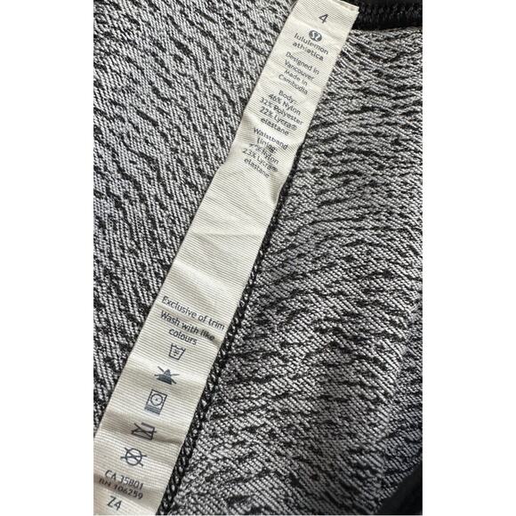Lululemon Run It Out Luxtreme Leggings Ripple Jacquard Black White Size 4 - Picture 8 of 12